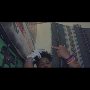 Meet your Posher, Cameron